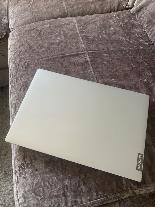 Portátil Lenovo