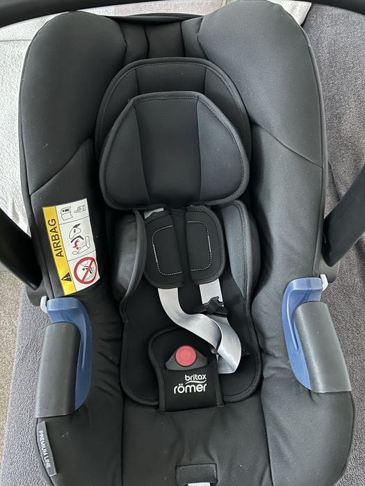 Fotelik samochodowy Britax Romer Baby Safe2 i-size
