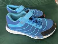 Niebieskie sneakersy chłopięce Vty z zapięciem na rzep 36