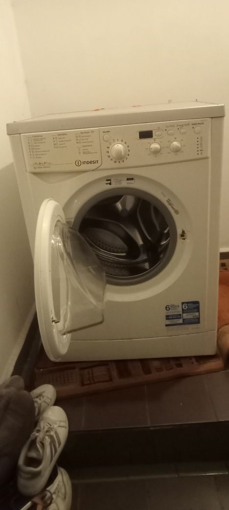 Sprzedam pralkę bardzo dobrym stanie