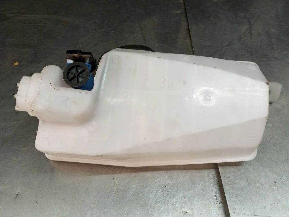 Reservatório / depósito água limpa vidros DACIA Sandero III