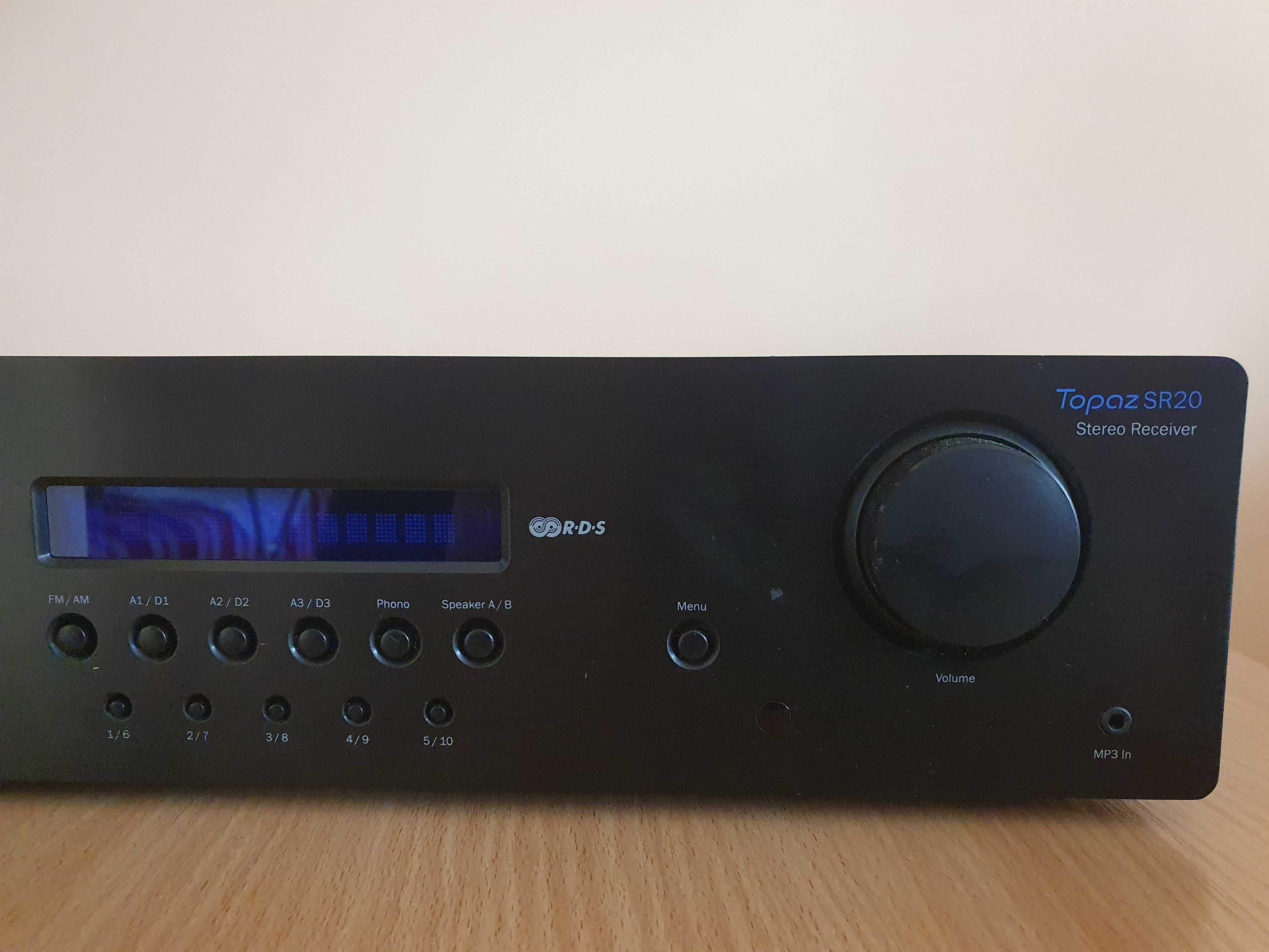 Cambridge Audio Topaz SR20