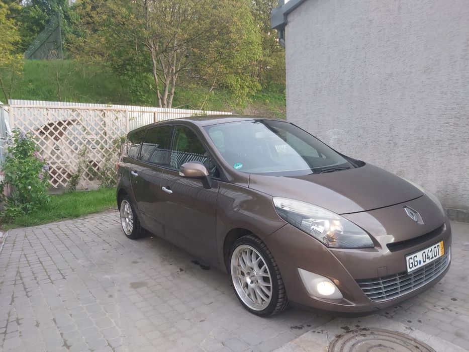 Renault megane scenic 2010