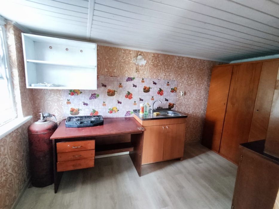 Продам дачу біля Чиколовки