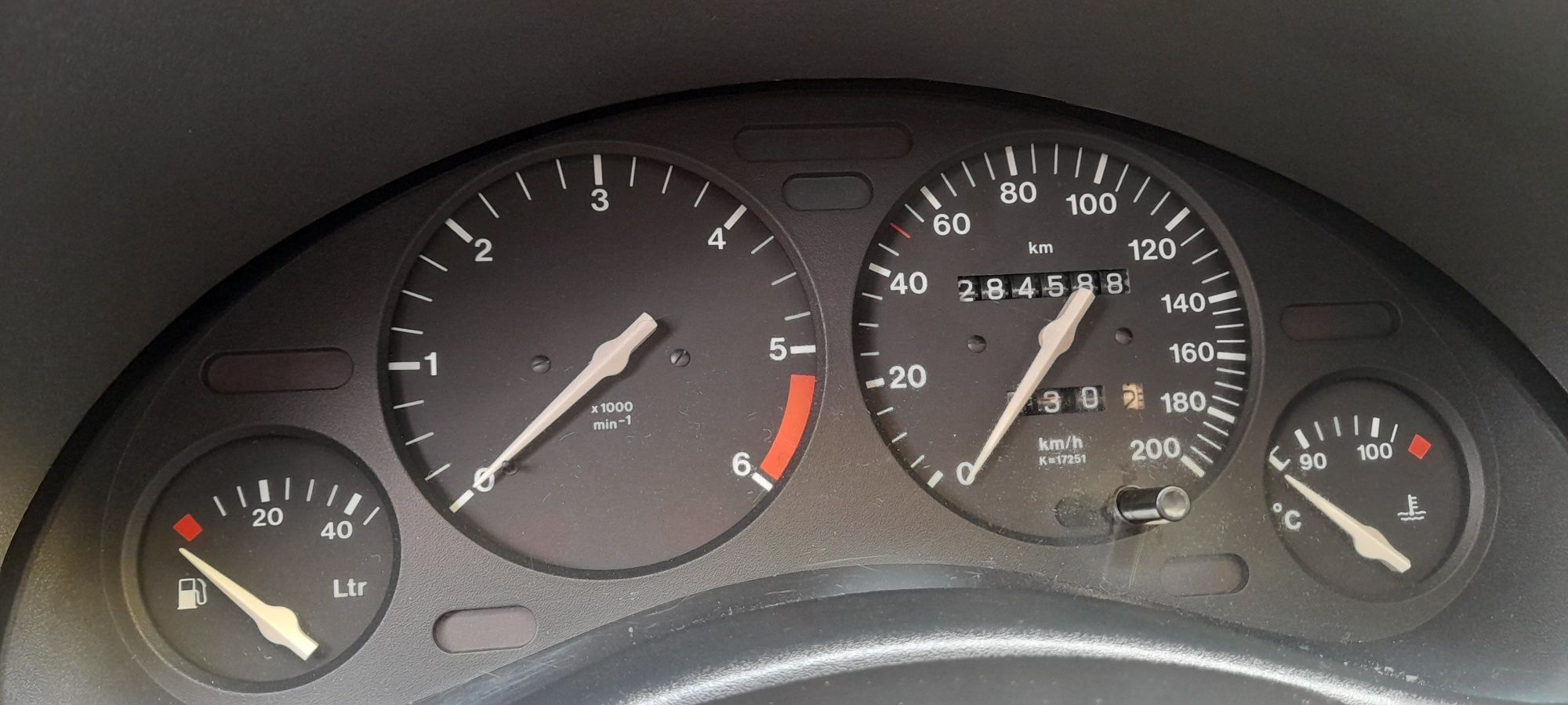 Opel corsa 1.5 turbo diesel motor izuso