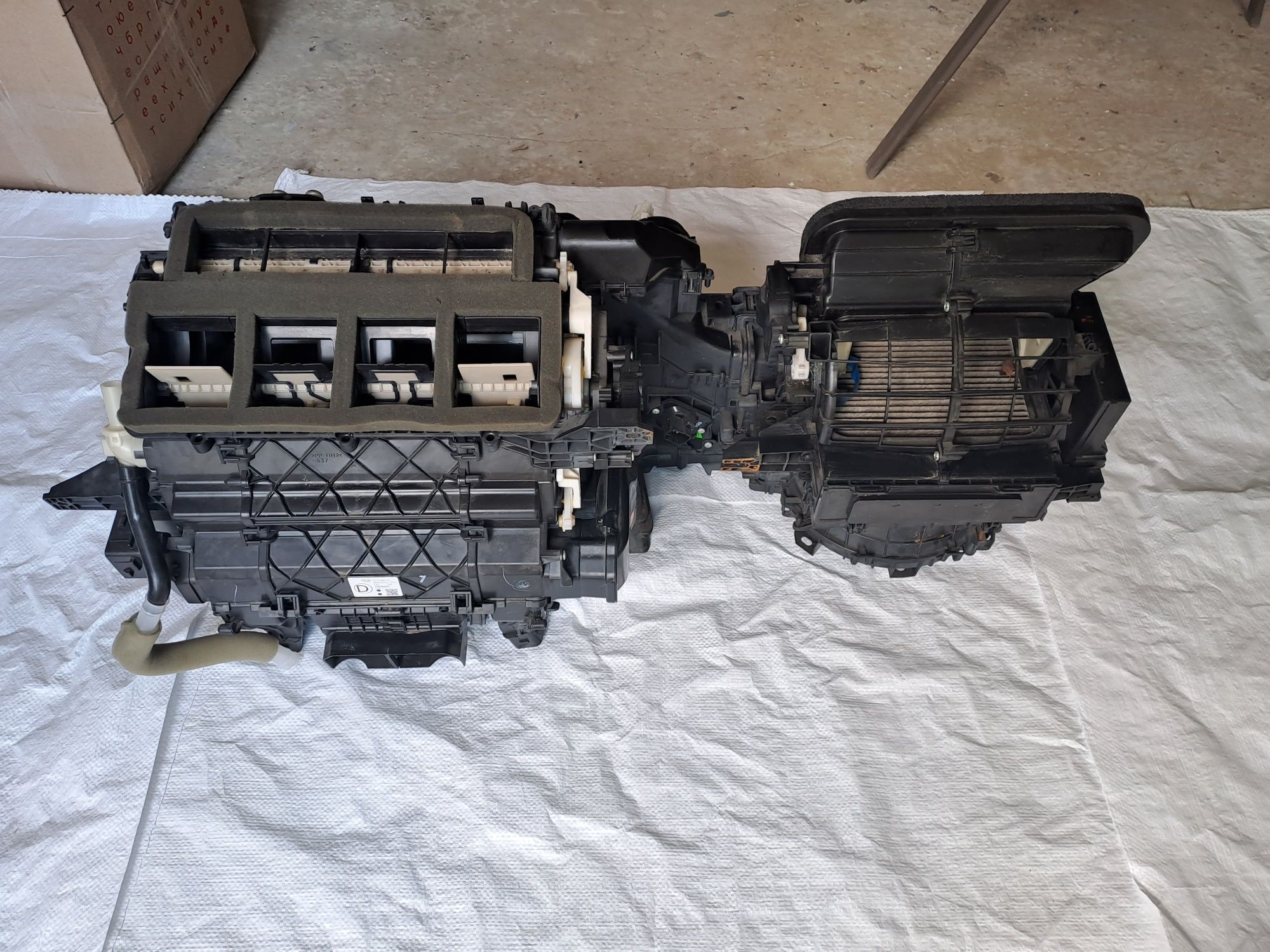 Печька в сборе Subaru Outback B16 2020