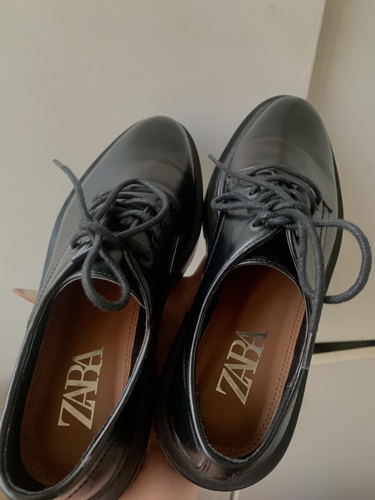 Лофери Zara