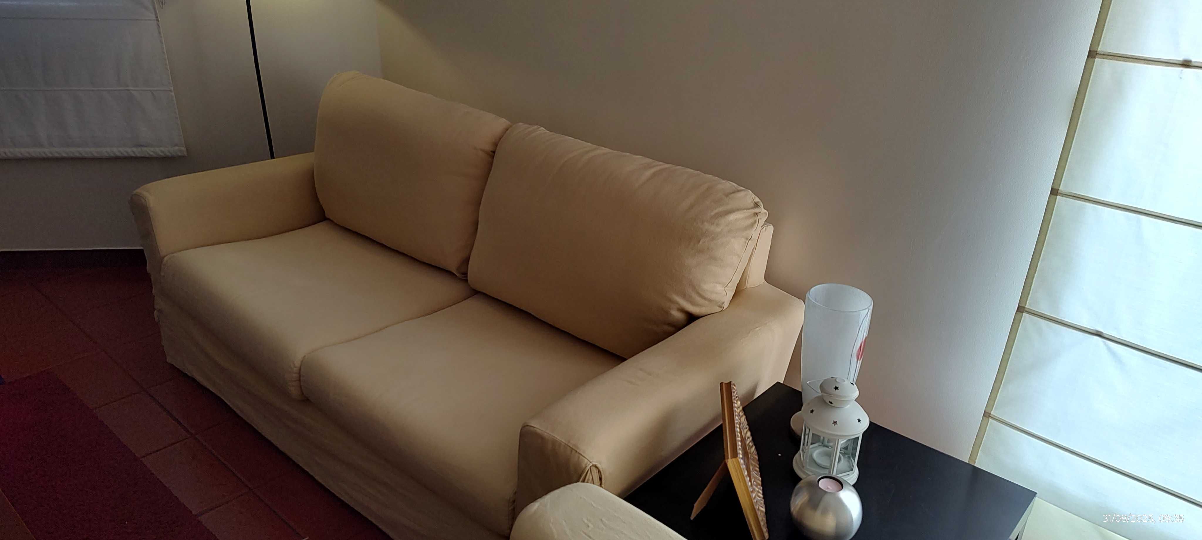 2 Sofás usados muito confortáveis