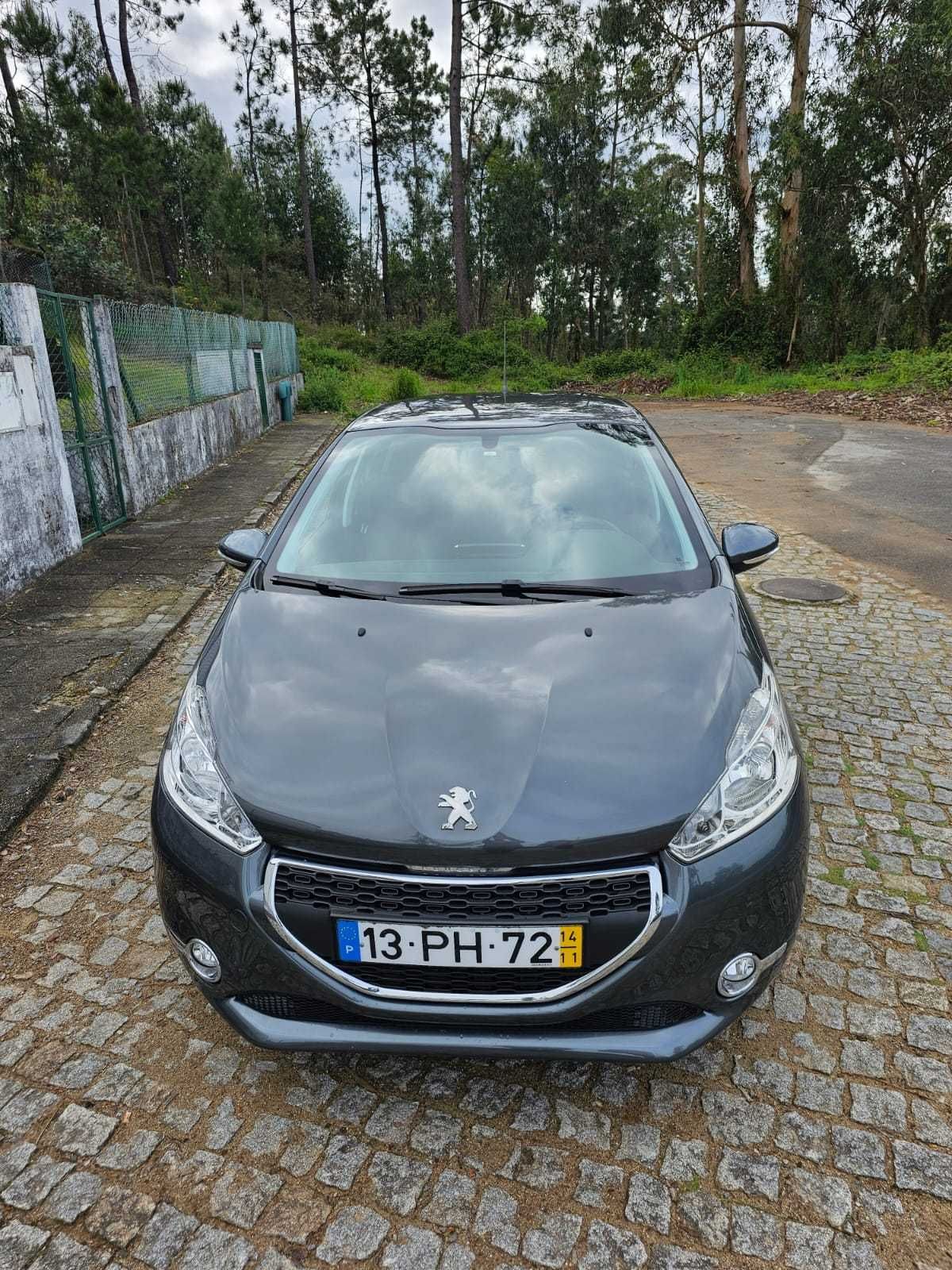 Peugeot 208 1.4 HDI N1