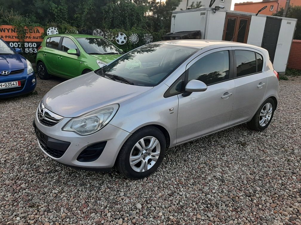 Opel Corsa 1.4 Benzyna – 2012 r. – Zadbana, Gotowa do Rejestracji