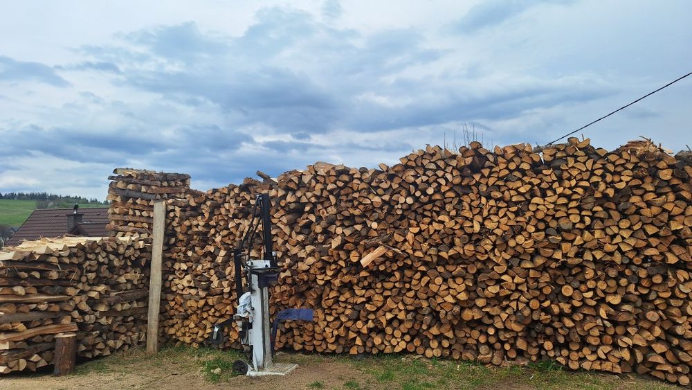 Drewno opałowe świerk