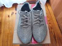 Buty sportowe Adidas YEEZY Boost 350 r.44