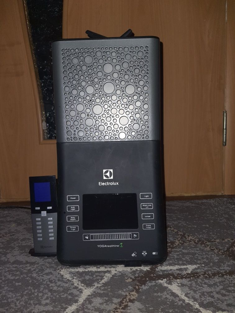 Зволожувач повітря electrolux