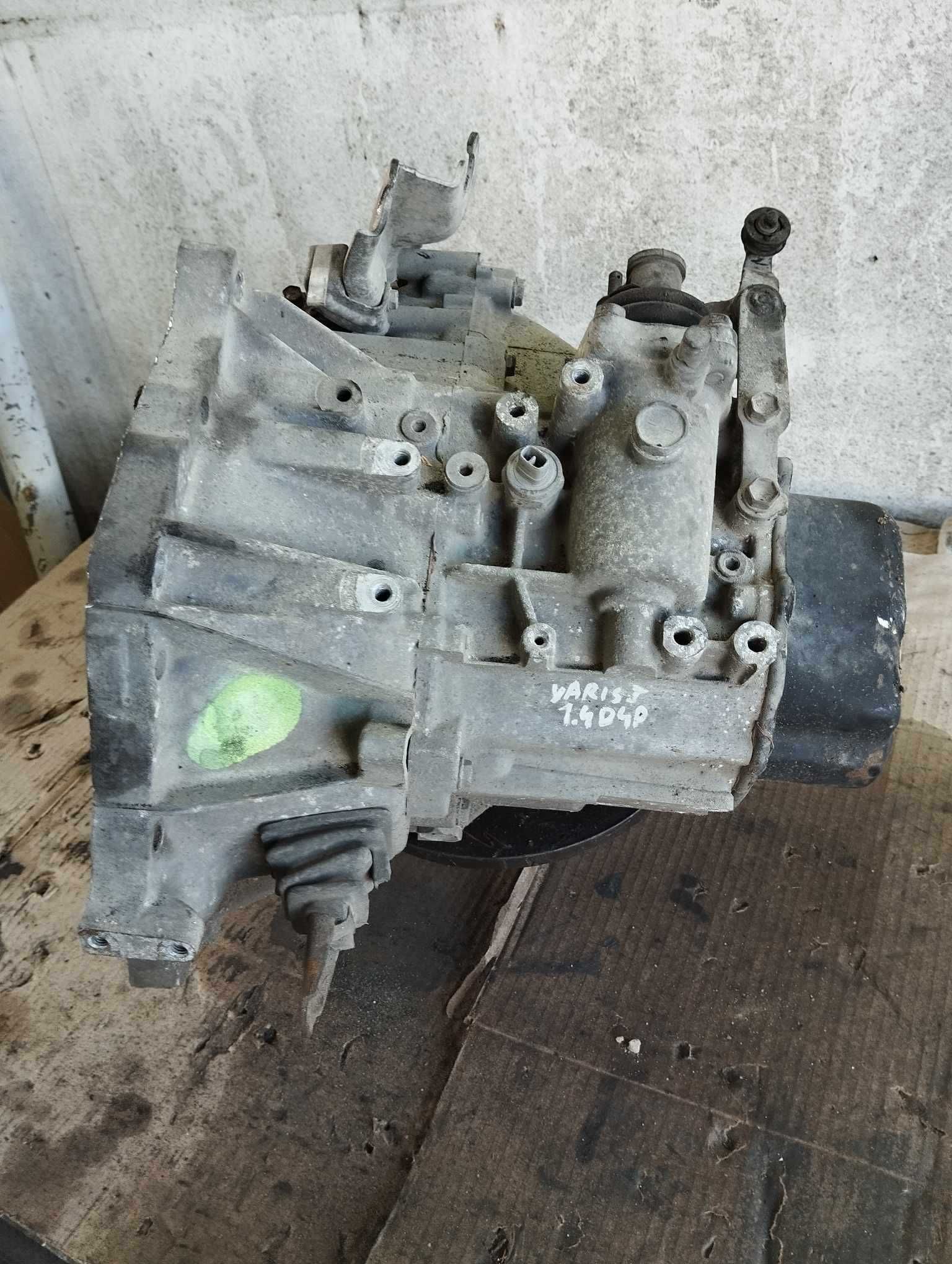 Skrzynia biegów z metalowym deklem Toyota Yaris I 1.4 D4D