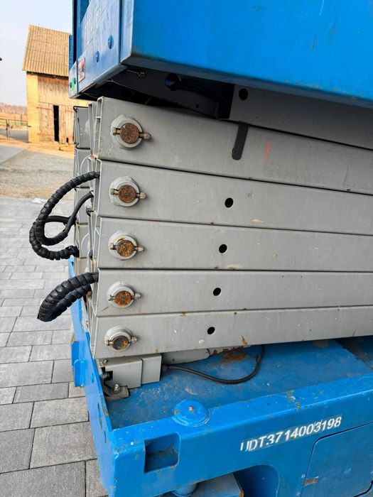Podnośnik Nożycowy Genie GS-4047, Zwyżka elektryczna, 13,7 m, FV