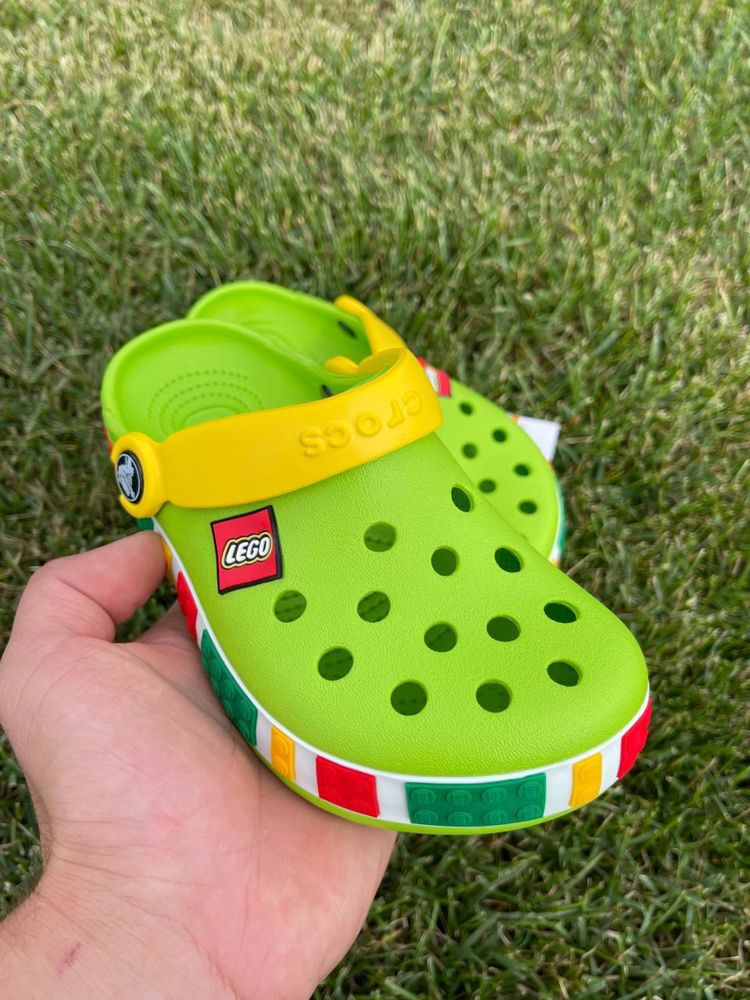 Детские кроксы crocs lego купить дитячі крокси лего жовті , сині