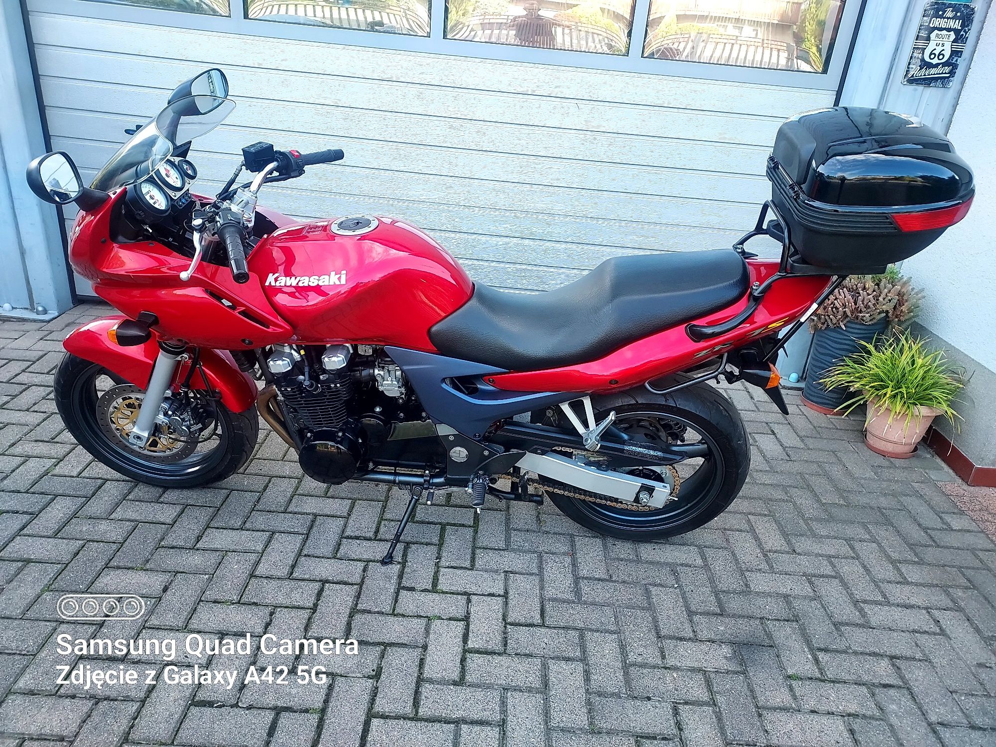 Motocykl Kawasaki ZR-7S super stan