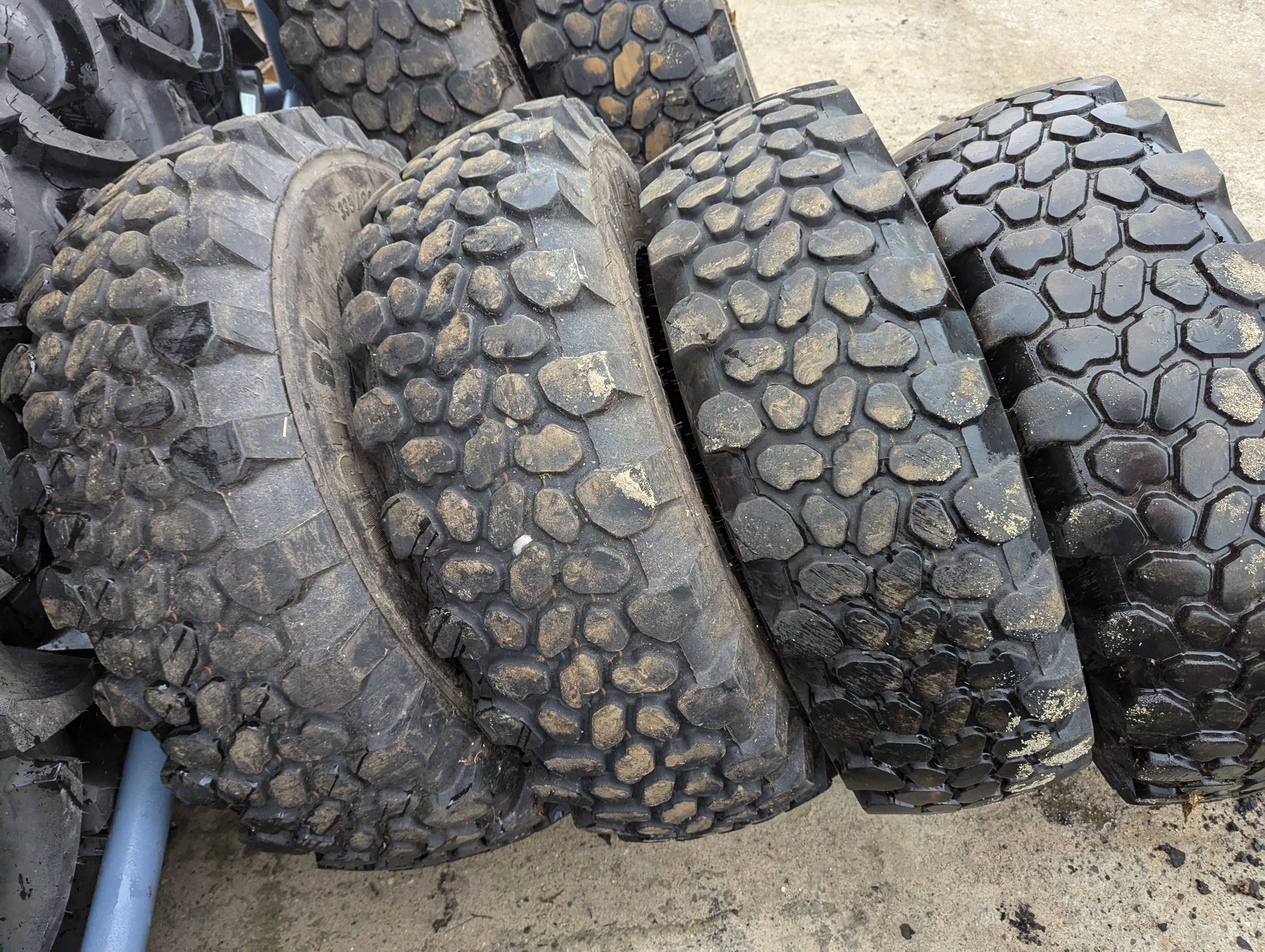 335/80r20 12.5R20 Continental MPT81 opona przemysłowa