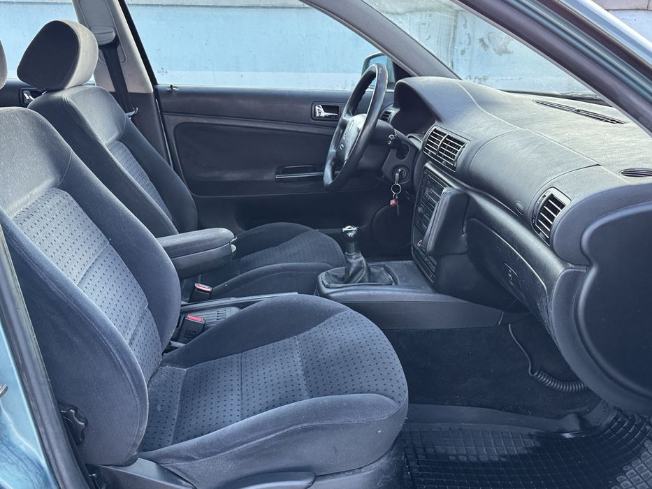 Volkswagen Passat b5 1.8 benzyna 125km Klima Hak 2kpl kół