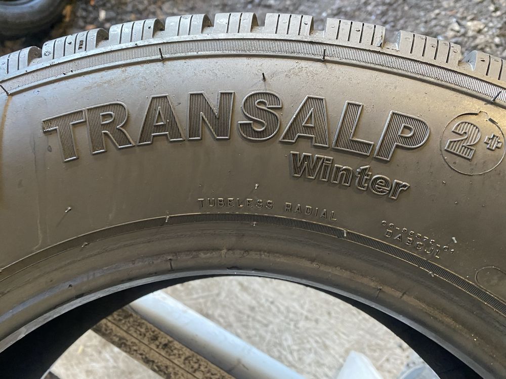 Para opon 235/65/16c Kleber Transalp Winter 2+