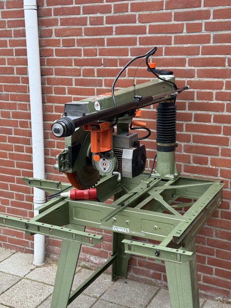 Piła Radialna DeWalt dw 8103 Ukośnica 380v/400v