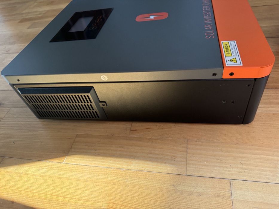 Гібридний сонячний інвертор PowMr 6200W 48V