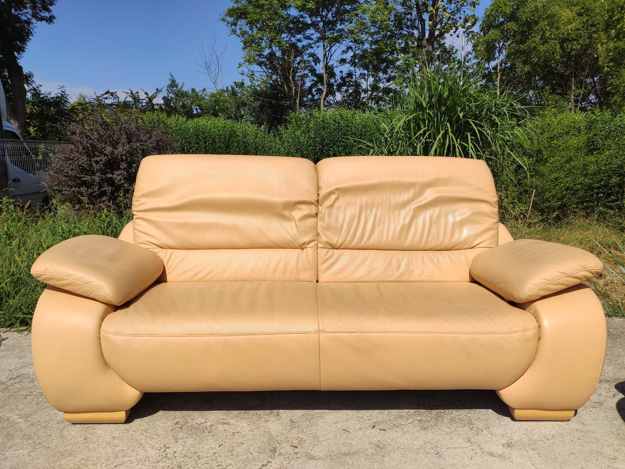 Sofa skórzana 3-osobowa+2-osobowa+pufa-skóra naturalna! Nowoczesny!