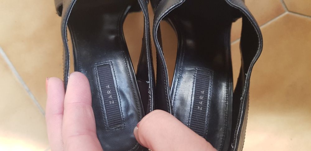 Sapatos pretos pele da zara