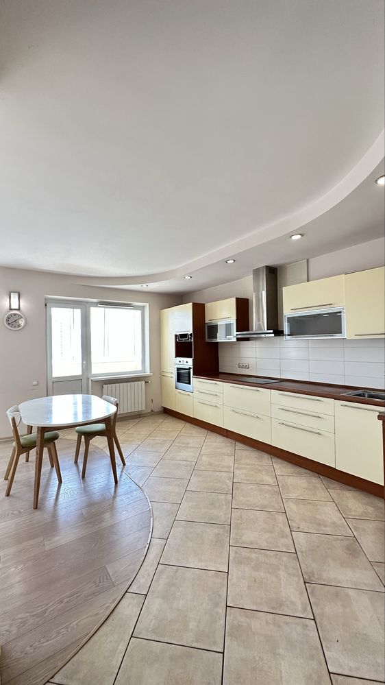 Продаж 3к 99,3м2 Драгоманова 31Б