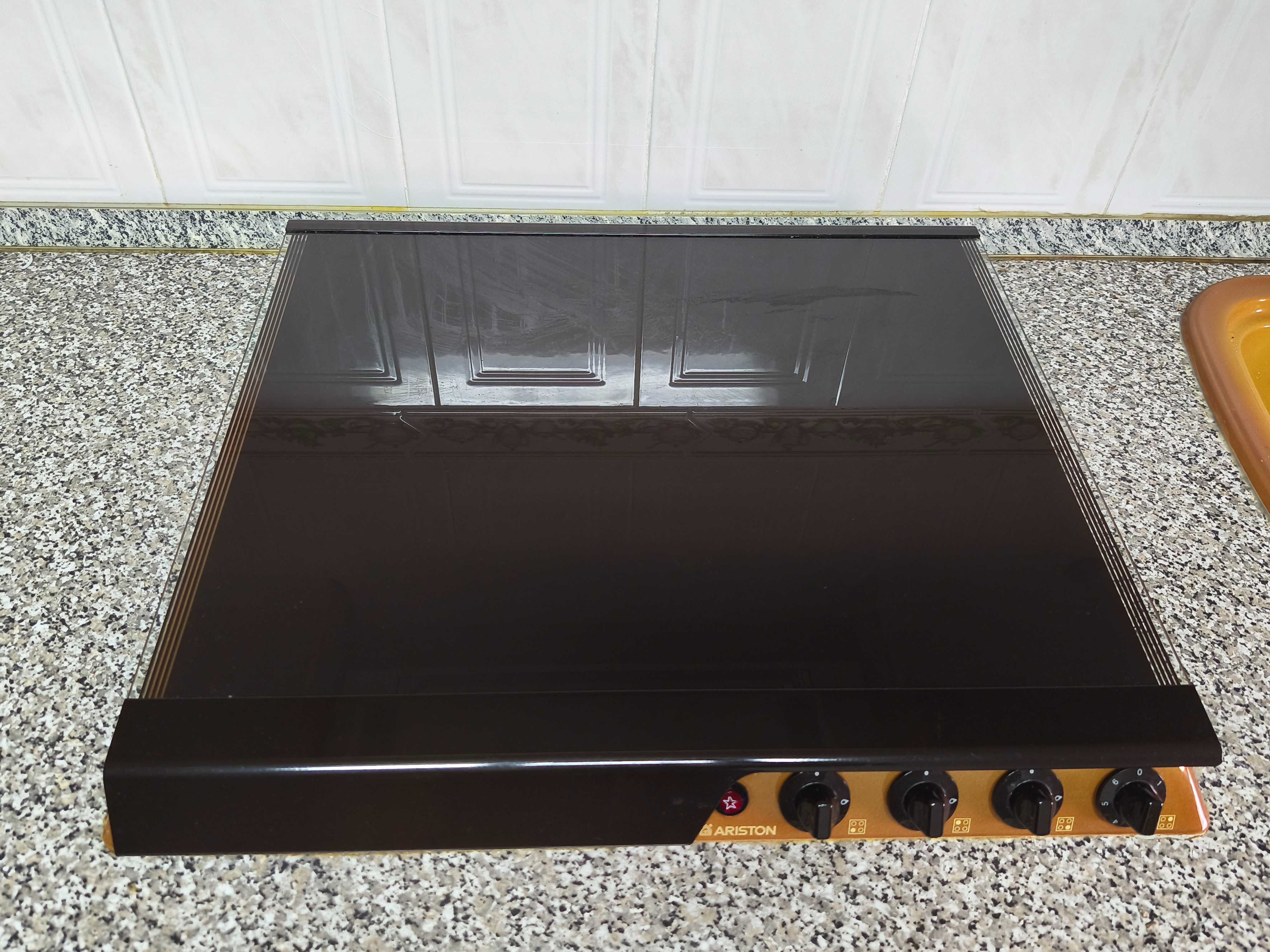 Placa a gás e elétrica