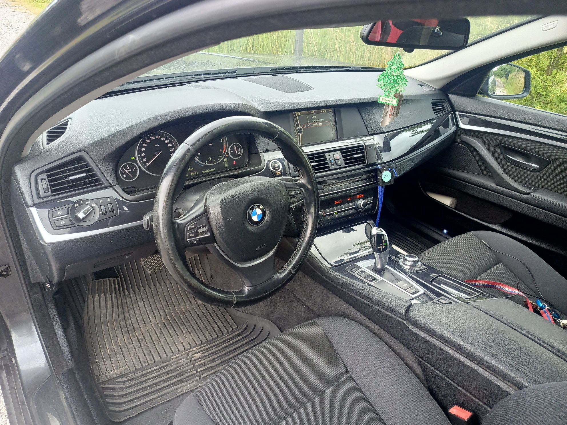 BMW 520D F11 automat 8hp