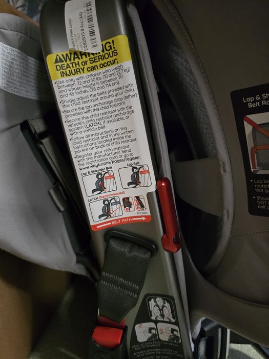 Cadeira de criança para avião