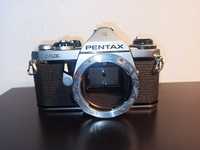 Pentax ME body, klasyczny japoński aparat analogowy, działa