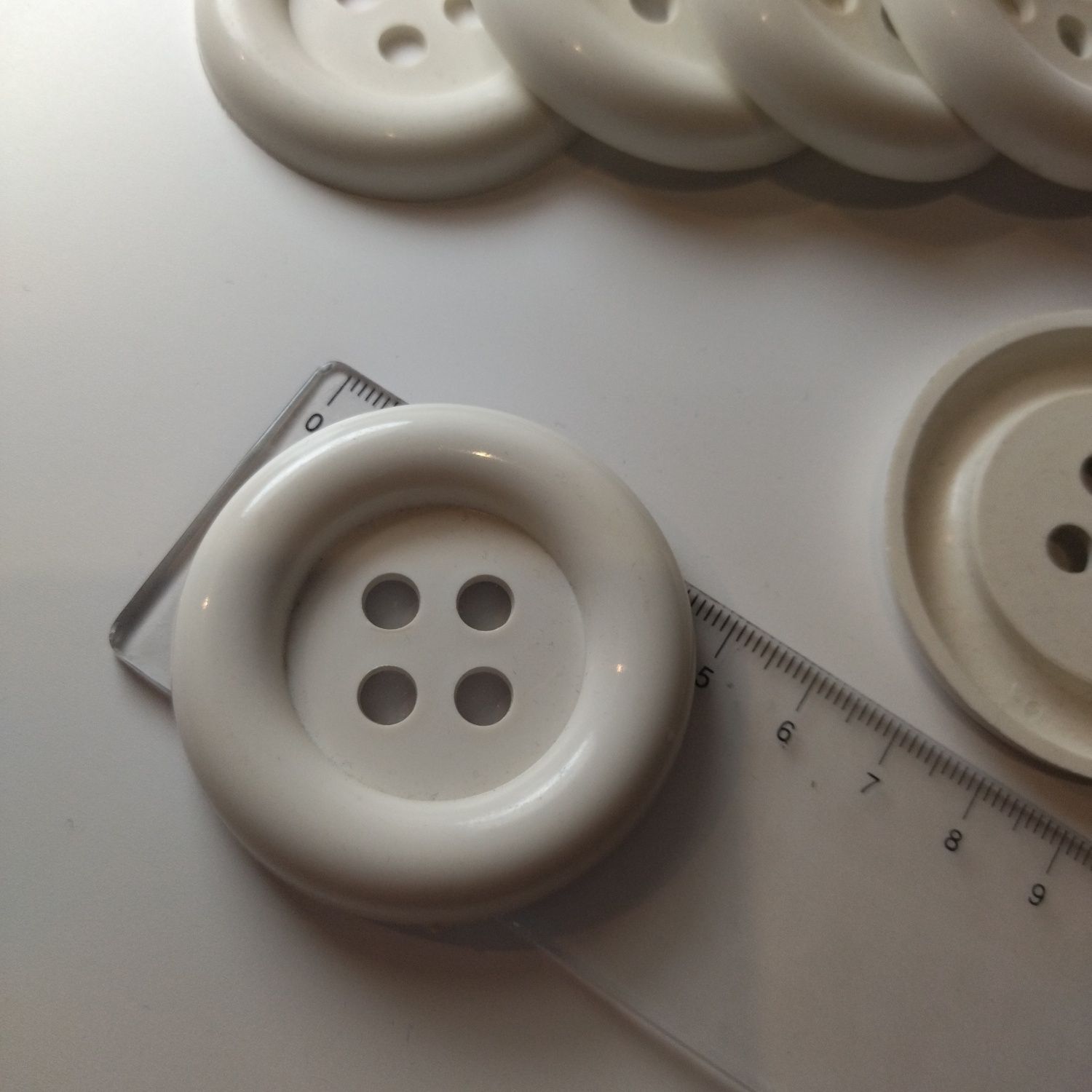 6 botões " palhaço" ( 5cm diâmetro)