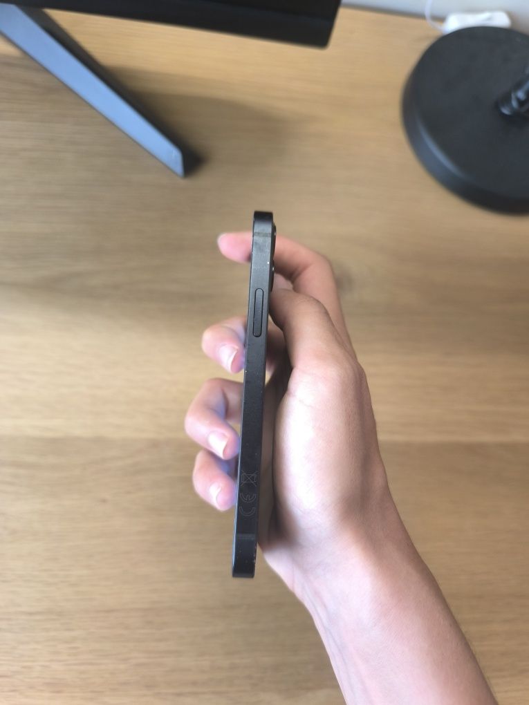 iPhone 12 mini semi-novo