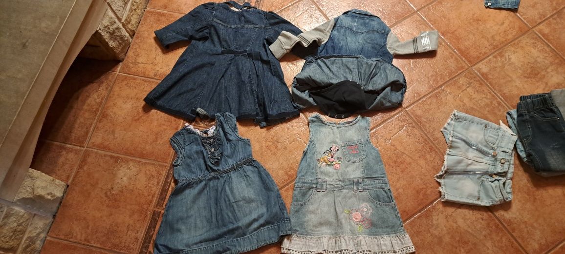 Zestaw ubran jeansowych dla dziewczynki  2-3 lata