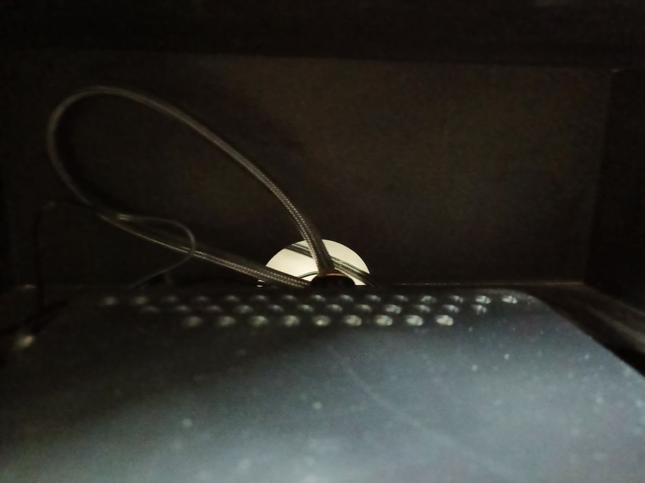 Zgrabna komoda szafka RTV drewniana odrestaurowana unikat