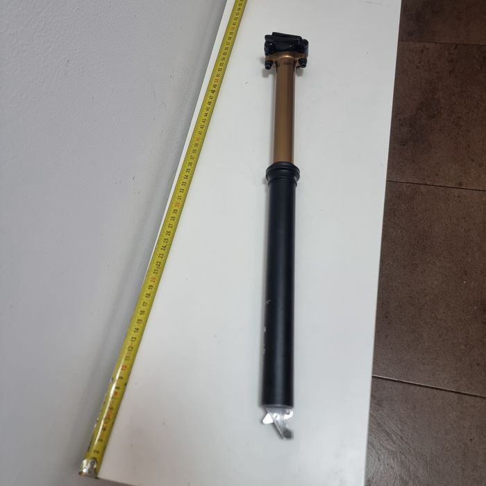 NOWA Sztyca podsiodlowa FOX, model Transfer Kashima o skoku 150mm.