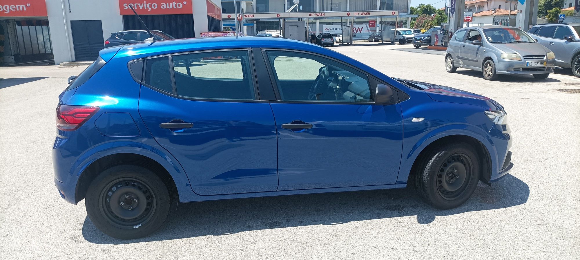 Dacia Sandero 1.0 2022 (Leia o descrito por favor)