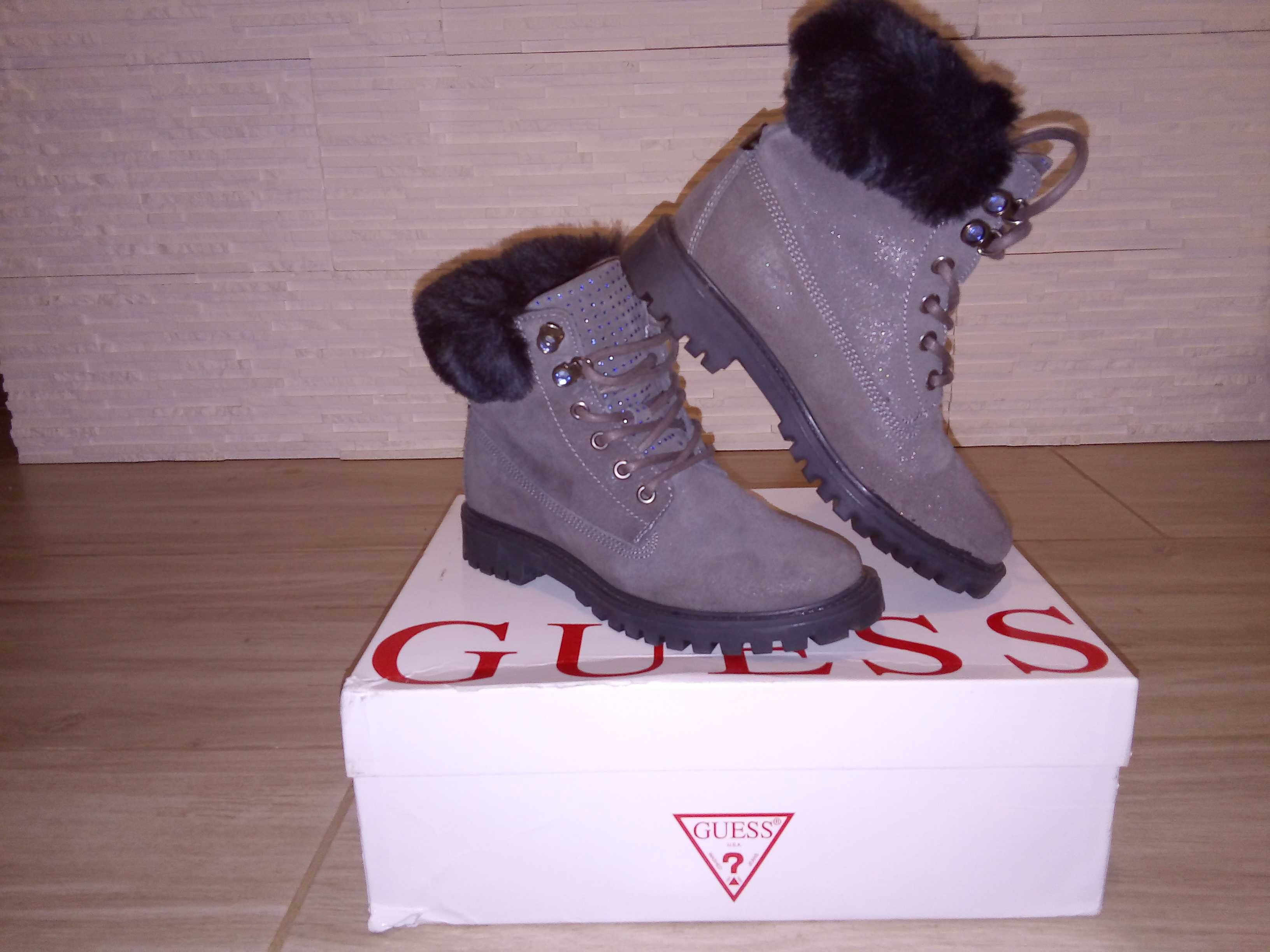 Buty jesienno-zimowe Guess rozm. 36