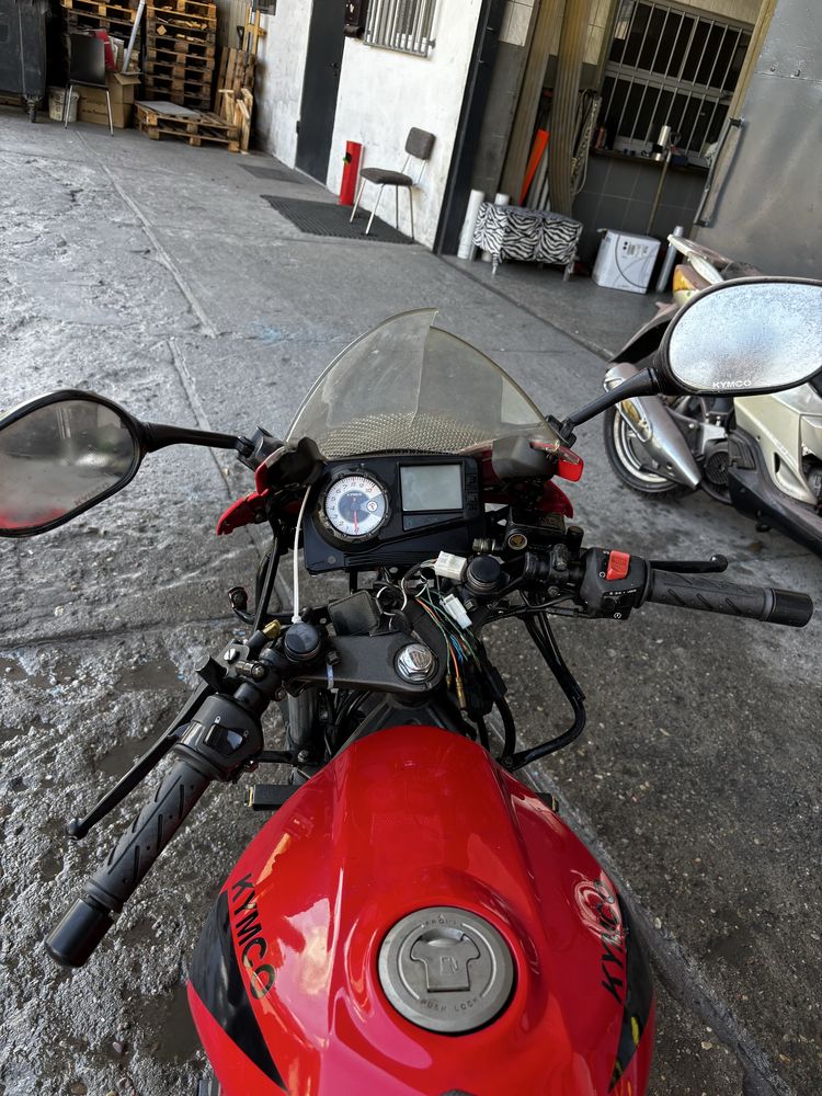 Motor kymco quannon 125
