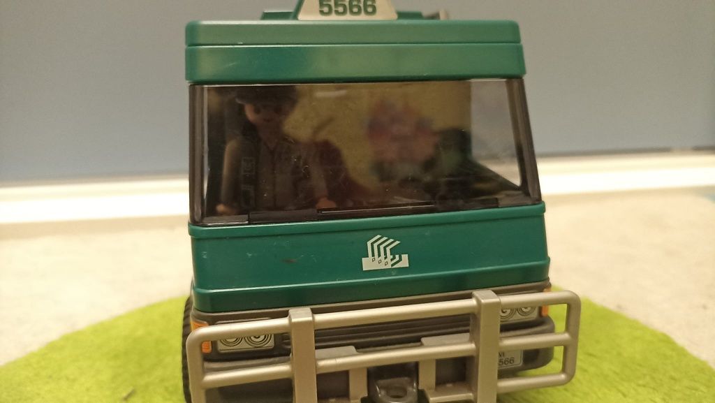 Playmobil City Action 5566 Transporter pieniędzy auto samochód