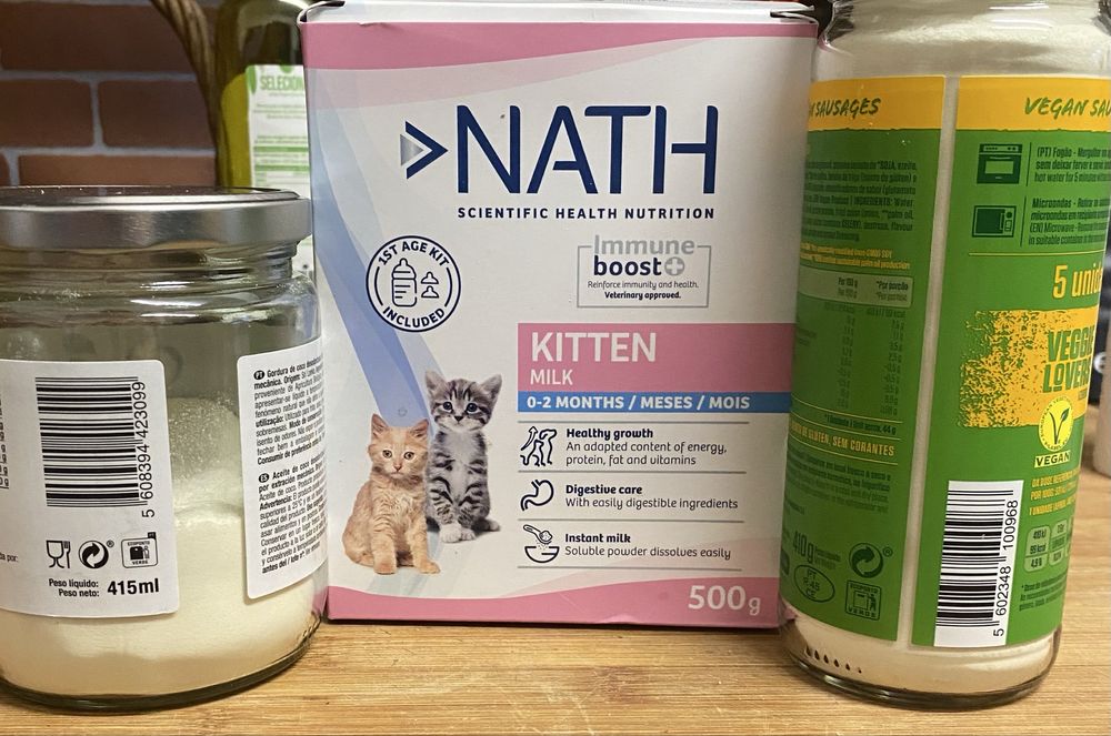 Nath leite para gatinhos