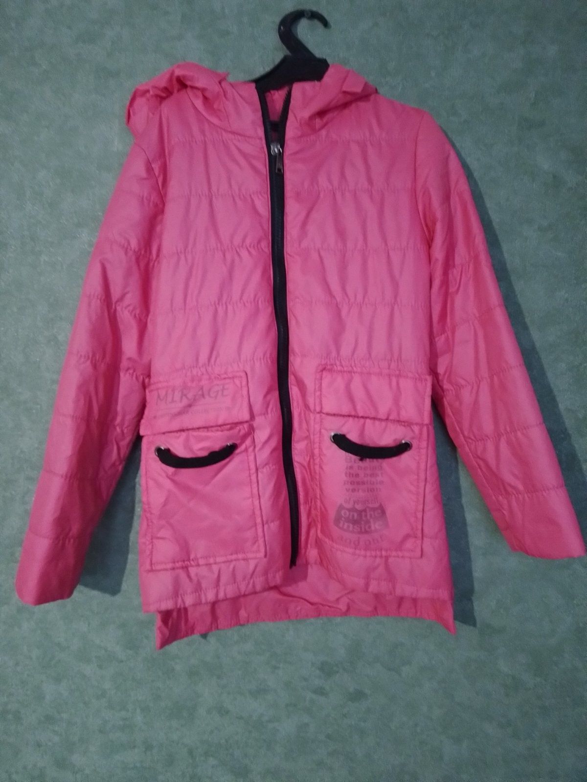 Курточка для дівчинки 8-9 років
