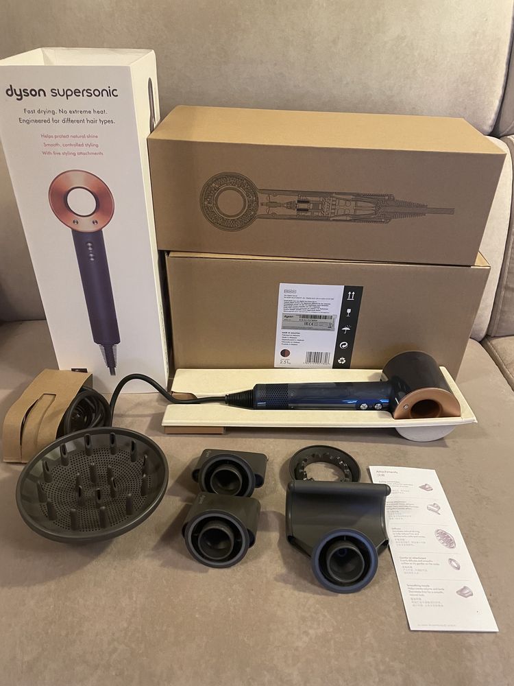 secador dyson HD08 novo