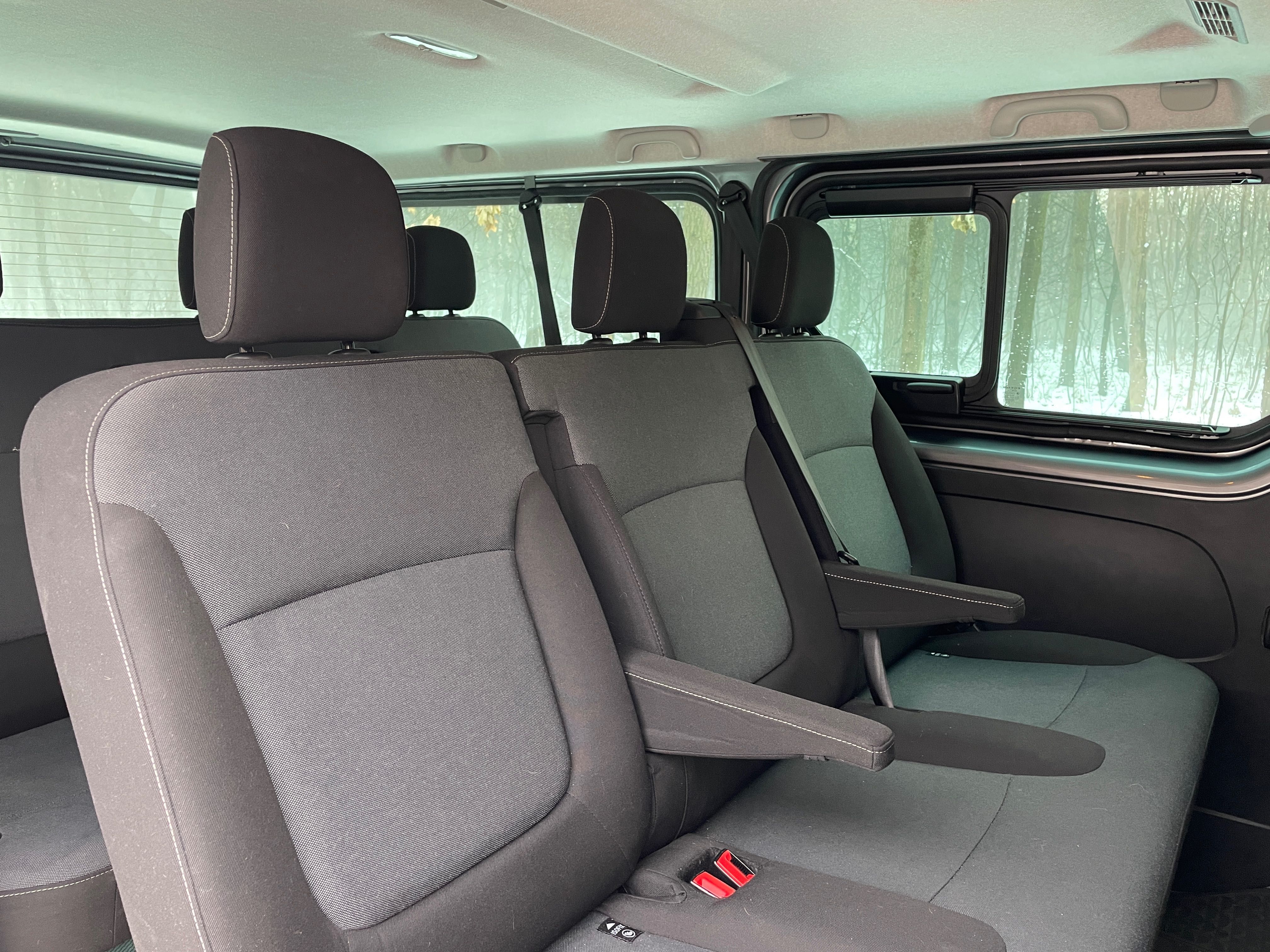 Wynajem busa 9-osobowego Fiat Talento – wakacje 2025 wolne terminy!