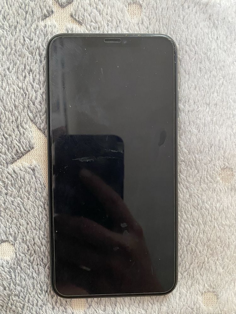 Айфон xs max на 512