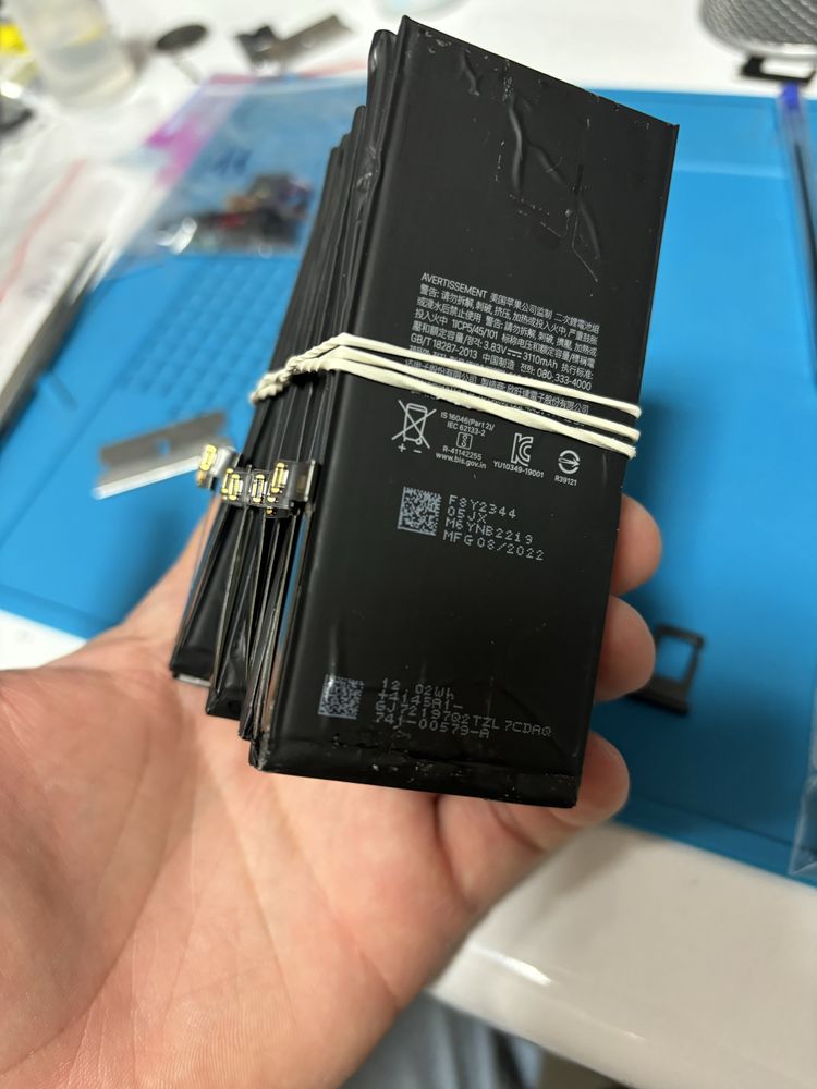 Używana Oryginalna bateria do IPhone 11