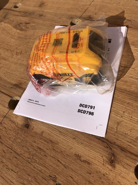 DeWalt DCB184 18V 5 Ah Акумуляторна батарея. Безкоштовна доставка