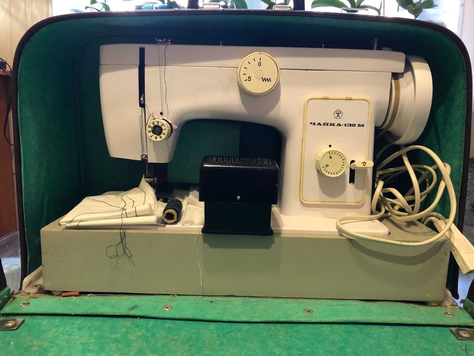 Швейна машина Чайка 132 м